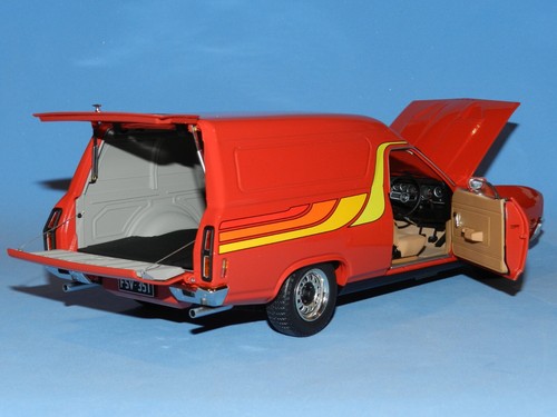 Classic Carlectables 1/18 Ford XC Falcon Sundowner Panel Van Red Flame MIB - Picture 7 of 9