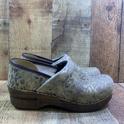 dansko clogs cheetah print