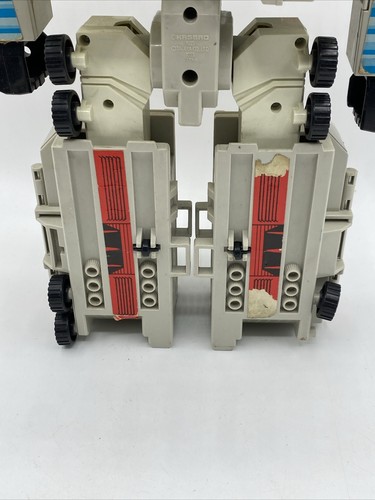 Metroplex Autobot Battle Station 85% Complete RT Vintage 1985 G1 Transformers - Picture 8 of 10