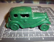 Vintage Cast iron sedan toy collectible been repainted - otherwise fantastic 30s