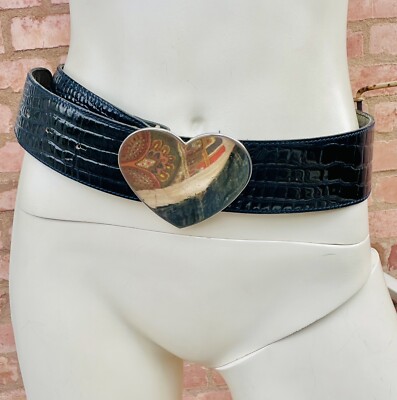 Vintage Moschino Patent Leather Belt with Heart and Chain - Redwall Collection Moschino Redwall Swiss Appenzeller style belt with cows  main image 3