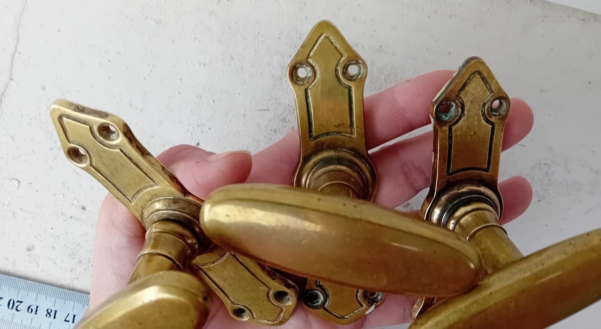 Mécanisme crémone – Article 524778 – Acier galvanisé avec goupilles – Utilisation fenêtre – Hoppe | Leroy Merlin Mécanisme crémone – Article 524778 – Acier galvanisé avec goupilles – Utilisation fenêtre – Hoppe | Leroy Merlin
