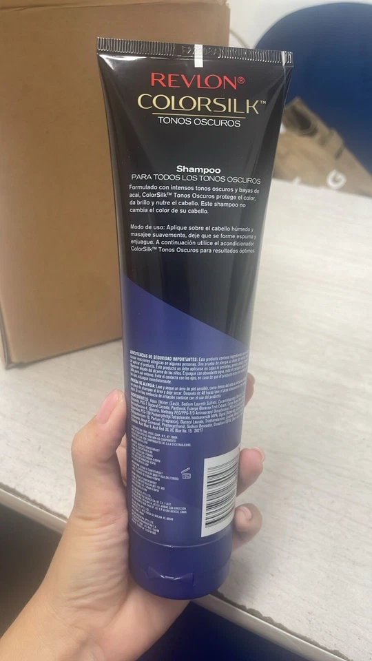 Champú Revlon Colorsilk Bold Black Colorstay 8,45 oz. Foto 2 de 3