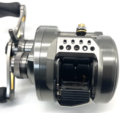 17 SHIMANO CALCUTTA CONQUEST BFS HG 左 Shimano 17 Calcutta Conquest BFS Japan model 2017-2022