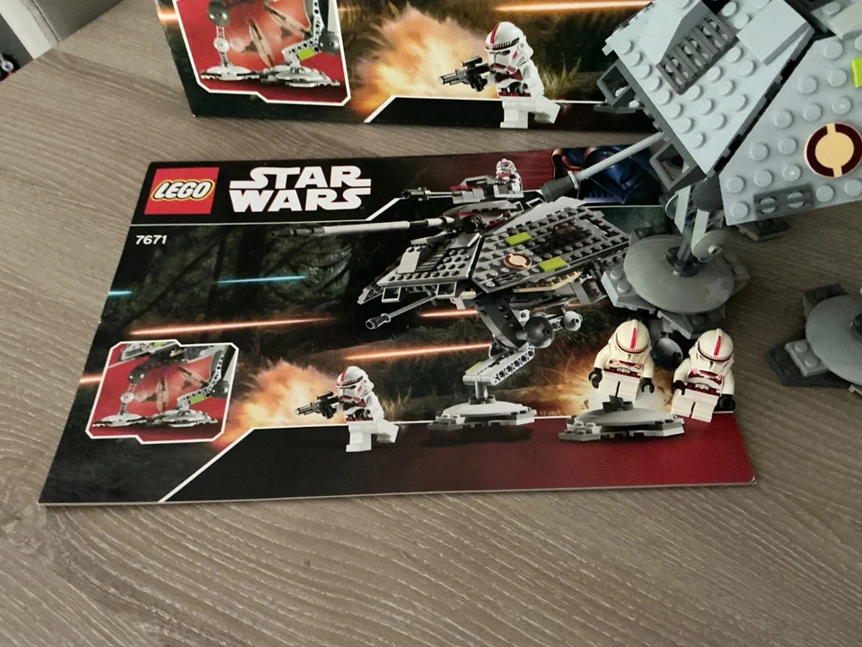 LEGO Star Wars 7671 AT-AP Walker, photo 4 sur 5