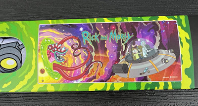 Rick and Morty Raumschiff Schreibtischunterlage