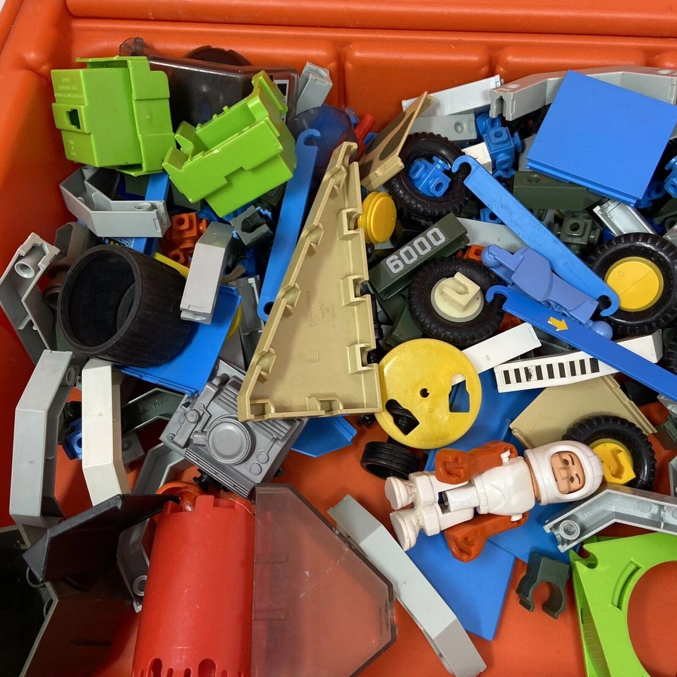 Juego de construcción Fisher Price Construx 300 piezas mixtas naranja estuche rígido vintage años 80 Foto 2 de 4