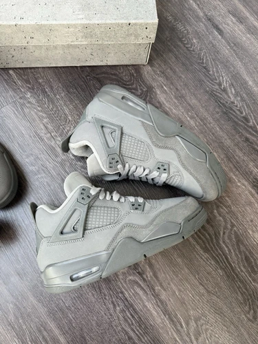 GS UK 3.5 Jordan 4 cemento umido nuovo spedizione veloce