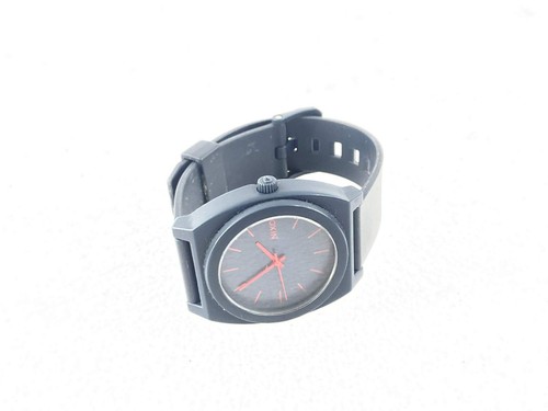 RELOJ PULSERA CABALLERO NIXON MINIMAL 19330474 - Imagen 5 de 5