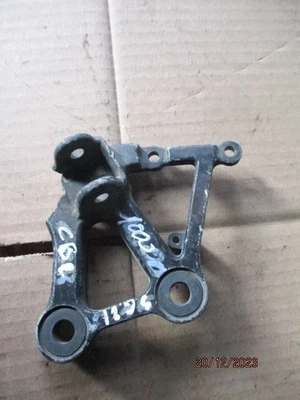 PLATINE AVANT  DROIT CBR 1000 - Photo 1/2
