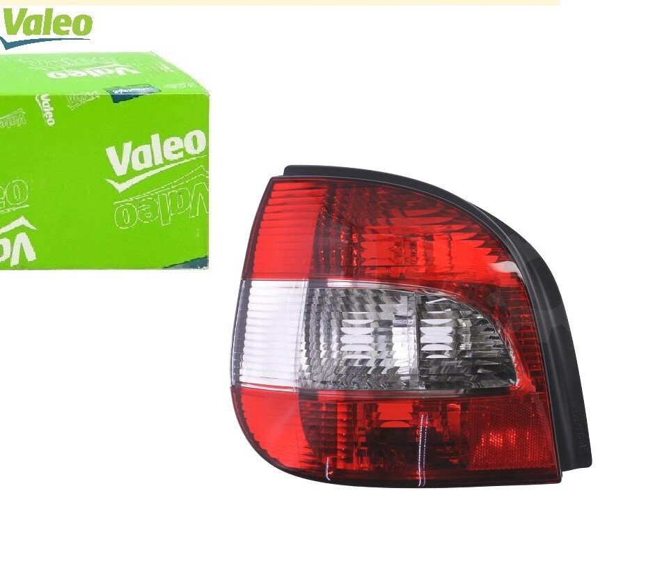 Feu arrière droit Valeo 087563 réparer phare cassé Scénic