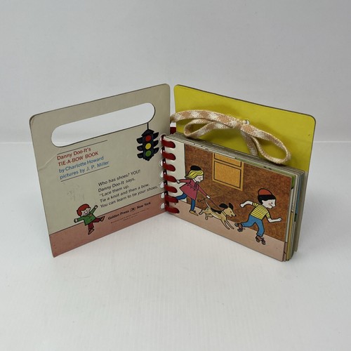 Danny Doo-Its Tie A Bow Golden Book Charlotte Howard Vintage 1970 Original Box - Picture 5 of 10