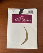 Hanes Silk Reflections Sheer Sandalfoot Pantyhose 716 Jet Black Size CD NEW