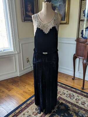 green emerald velvet dress Downton Abbey Tea Party Gown in Quartz by Nataya – WardrobeShop