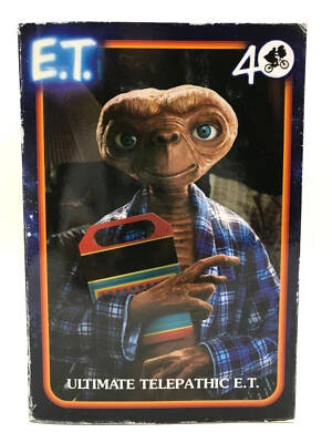 E.T. NECA Ultimate Telepathic Action Figur Sammlerfigur Steven Spielberg ET
