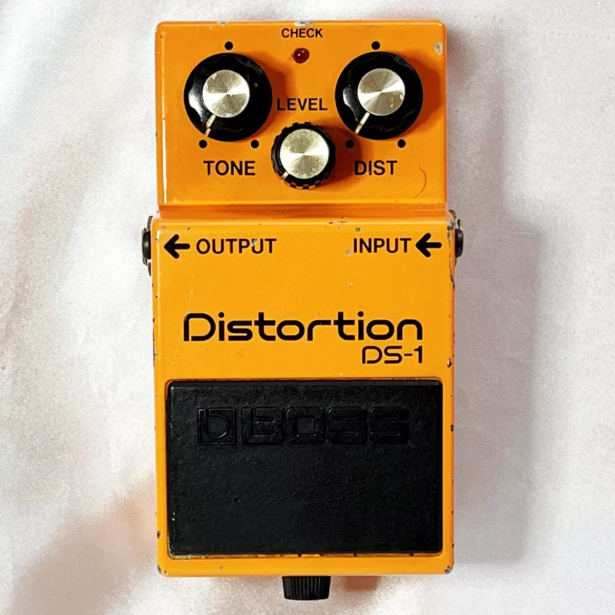 Boss DS-1 Distortion 1982 Vintage Guitar Pedal Made in Japan TA7136AP ACA