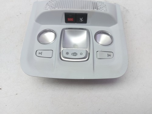 LUZ INTERIOR DELANTERA PEUGEOT 208 A9 96738108 2018 - Imagen 3 de 17