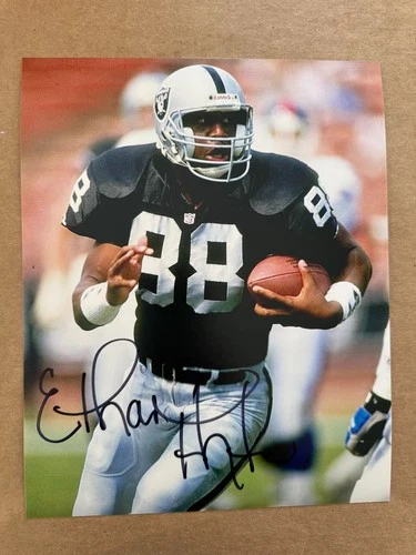 Ethan Horton signed LOS ANGELES RAIDERS 8 X 10 photo