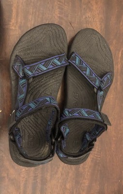 teva hiking sandals