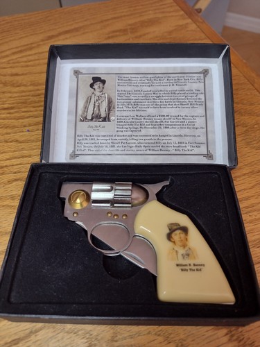 Billy The Kid Gun Revolver Manual Folding Pocket Knife With Original Box New - Picture 9 of 10