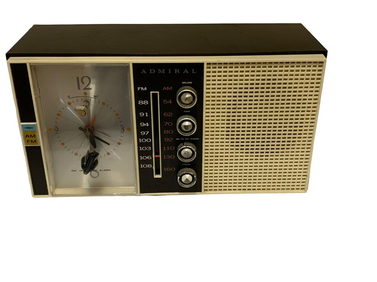 Works Vintage Admiral YG541 AM/FM Tube Radio Clock Alarm Works Vintage Admiral YG541 AM/FM Tube Radio Clock Alarm
