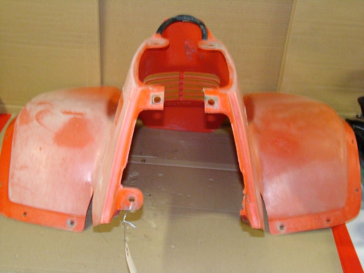 1986 Suzuki LT230GE OEM Front Fender Assembly (53110-18A00-25G) | eBay