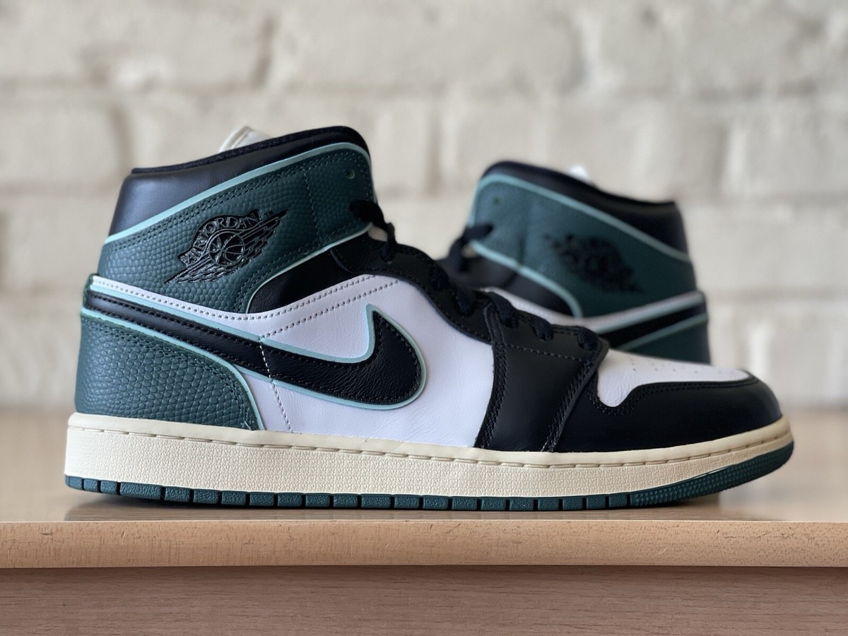 Nike Air Jordan 1 Mid SE Retro White/Black-Light Dew FQ7818