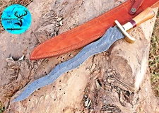 CUSTOM HAND MADE FORGED DAMASCUS STEEL TRI EDGED BLADE SWORD 1675