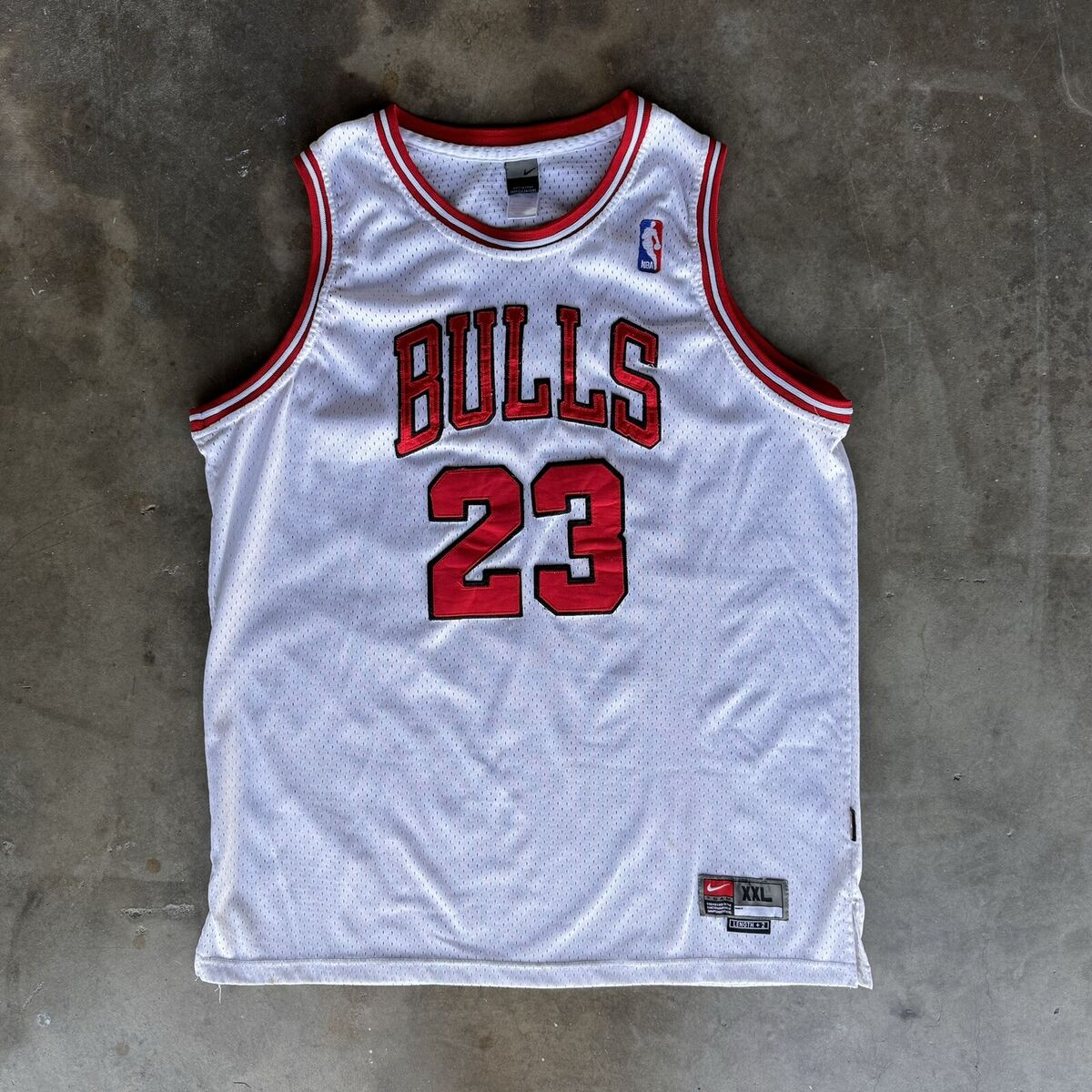 Vintage Michael Jordan Vintage Nike 97 98 Bulls White Jersey Vintage Michael Jordan Vintage Nike 97 98 Bulls White Jersey