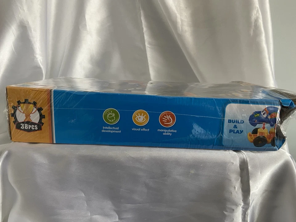 RACER SPEED KING Learning Years BUILD & PLAY 38 Pieces Ages 3+ sealed Dent/box - Image 3 of 4