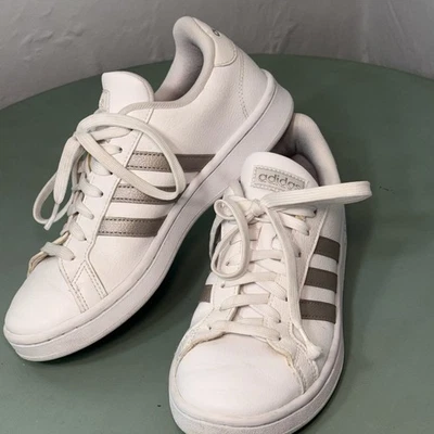 adidas Grand Court Low Top Lace Up Sneakers Women's Cloud White/Platinum 6.5 - Image 1 of 4
