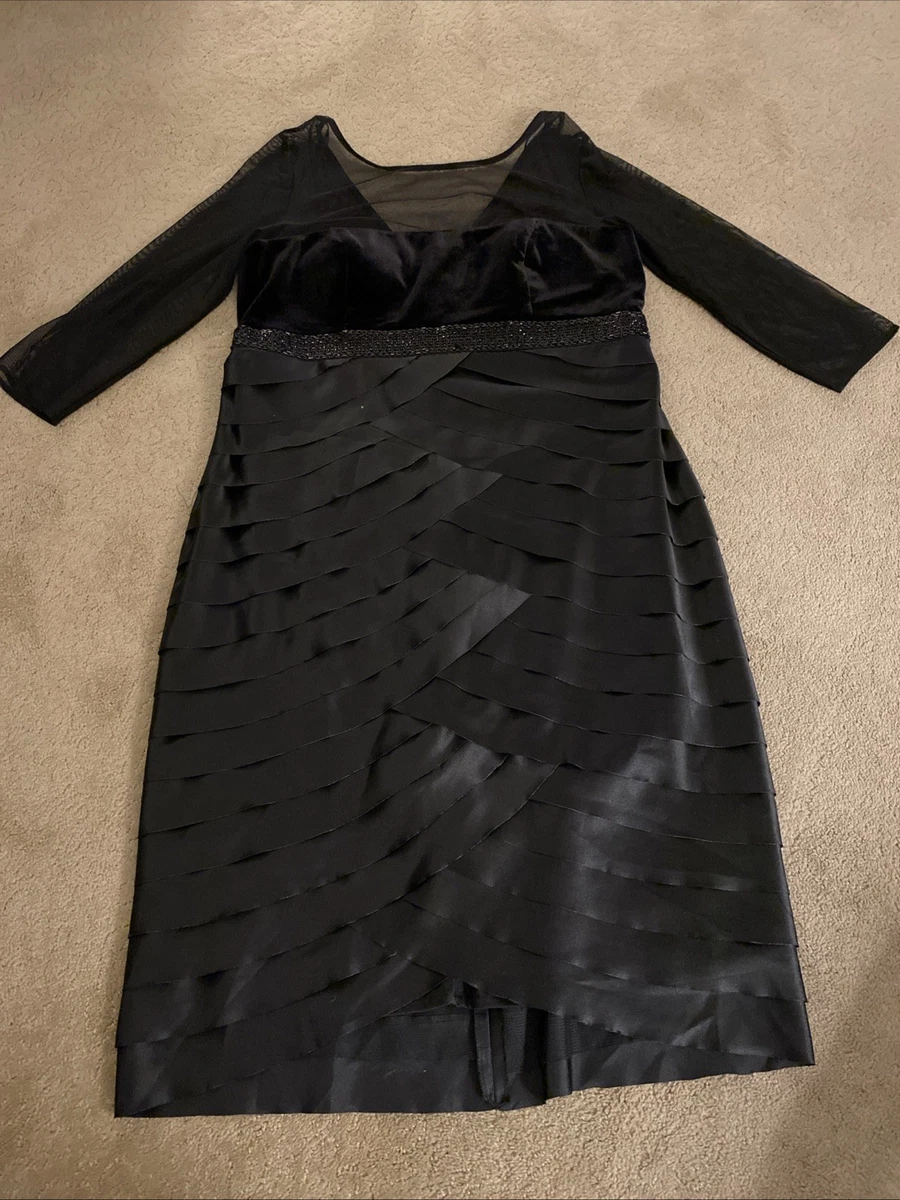 bcbgmaxazria floral embroidered evening dress BCBGMAXAZRIA FLORAL EMBROIDERED GOWN – Satori Boutique main image 1