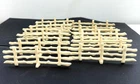 VTG. MARX SPLIT CREAM PLASTIC RAIL FENCE 11 PIECES, WESTERN PLAY SETS, FARM SET.