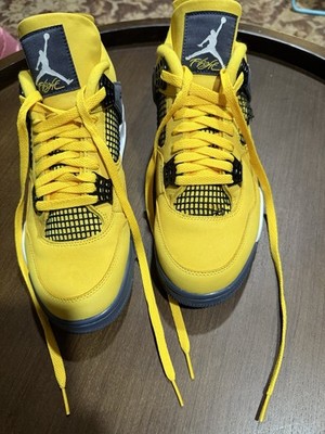 Air Jordan 4 Retro Lightning 2021  Size 10 OG Box New w/ Minor Netting Flaw