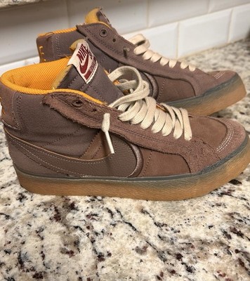 Nike SB Zoom Blazer Mid Premium plum gum