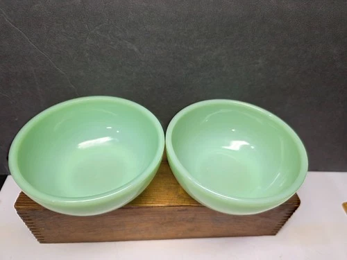 VINTAGE FIRE KING JADEITE JADITE GREEN GLASS PAIR CHILI CEREAL BOWLS