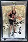 1998-99 Skybox x Premium Scottie Pippen Autographics Auto Clippers Bulls