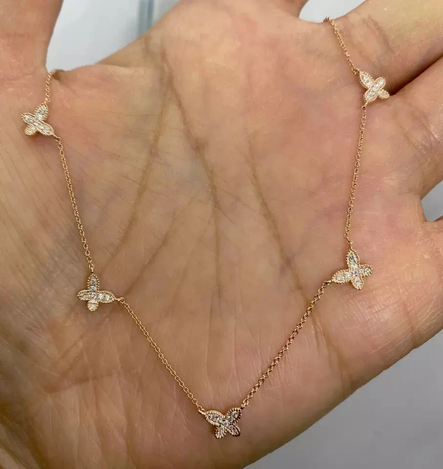 Collar colgante mariposa diamantes naturales de 0,36 quilates enchapado en oro amarillo de 14 quilates en plata Foto 3 de 4