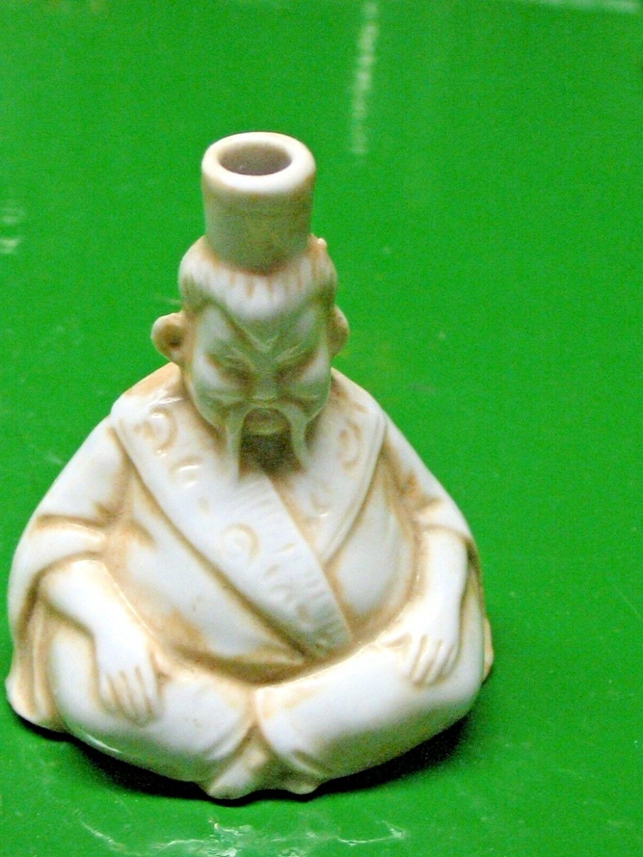 VINTAGE INCENSE BURNER PORCELAIN SEATED WISE CHINAMAN # 743