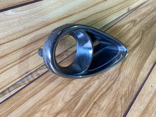 Infiniti FX30 FX35 FX37 FX50 QX70 Front Left Fog Light Bracket 62257 3EV0A 2012 - Picture 2 of 6