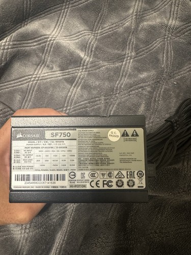 Corsair SF Series SF750 750 Watt 80+ Platinum Fully Modular SFX Power Supply - Photo 4/6