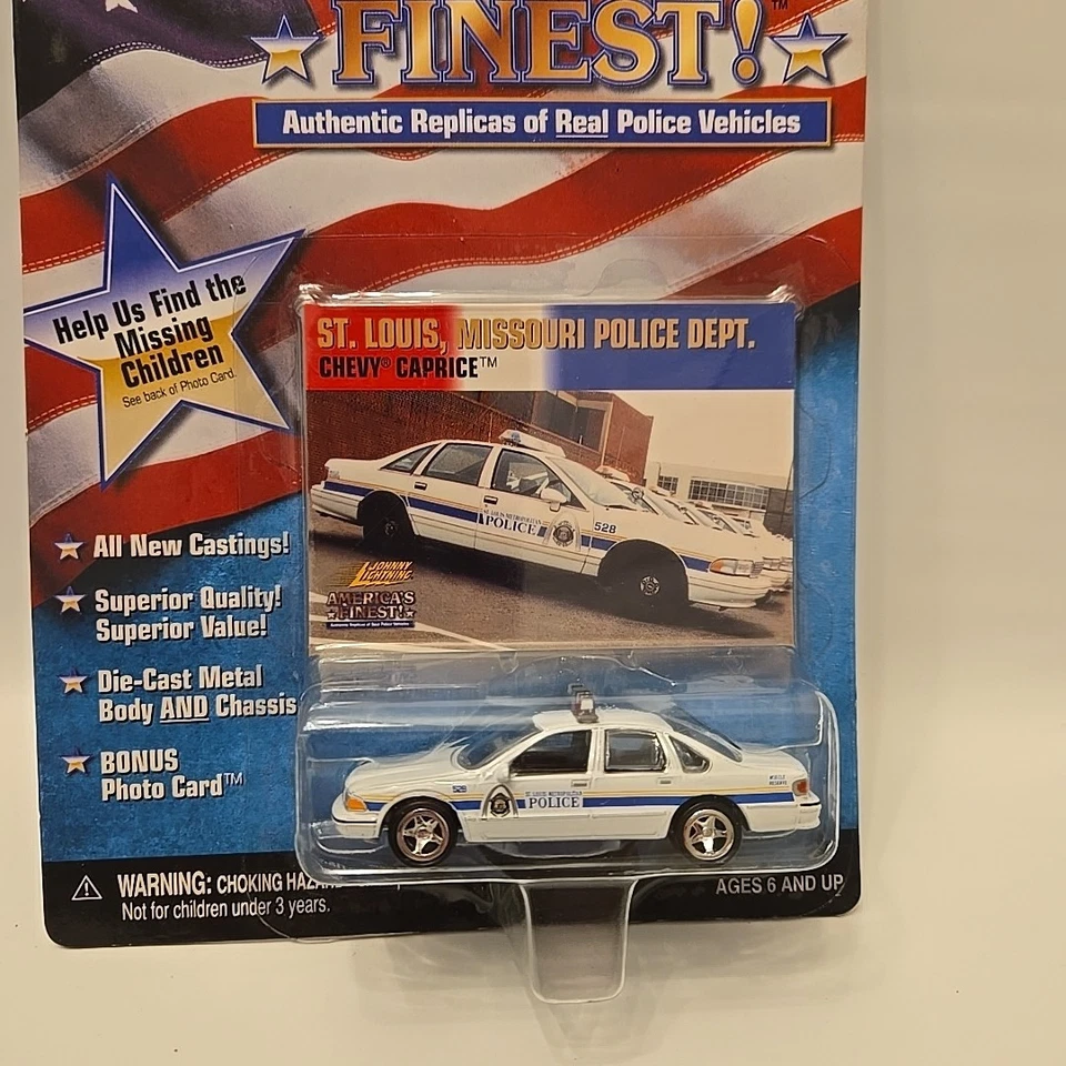 Johnny Lightning America's Finest St. Louis Missouri Police Chevy Caprice 1:64 - Image 2 of 4