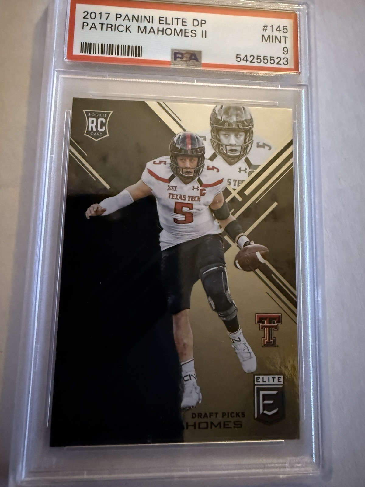 2017 Elite Draft Picks Patrick Mahomes II RC Rookie #145 PSA 9