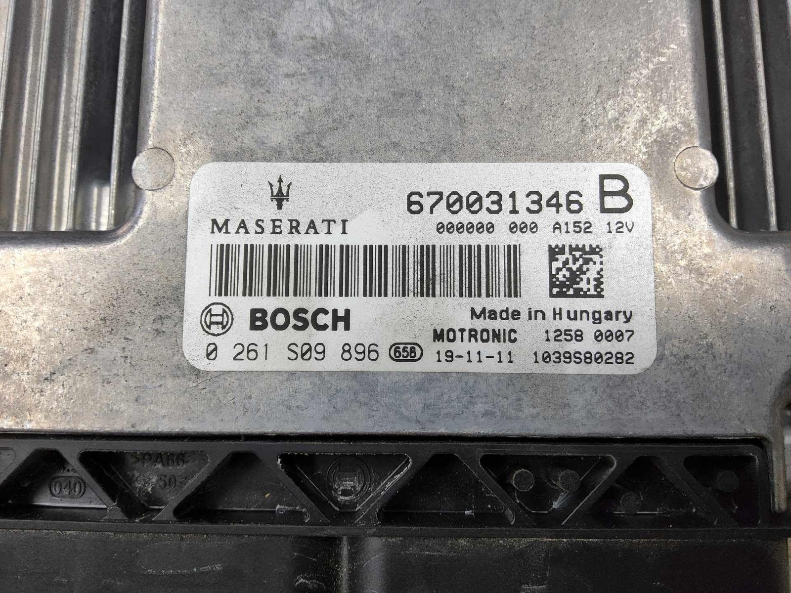 261 509 896 670031346 Engine/motor Brain Box MASERATI LEVANTE 20