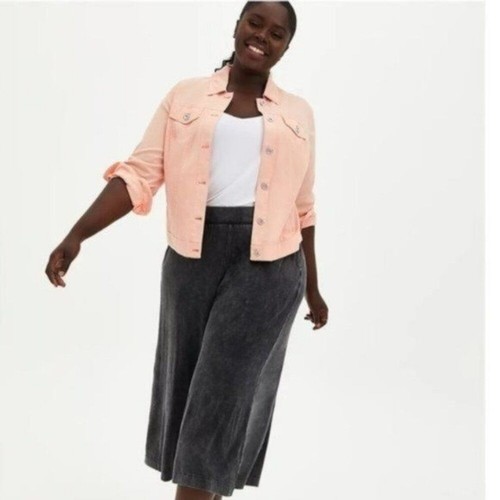 NEU Torrid pfirsichfarbene leichte Trucker-Jacke mit Knopfleiste Oberteil Größe 1 Übergröße - Bild 2 von 13