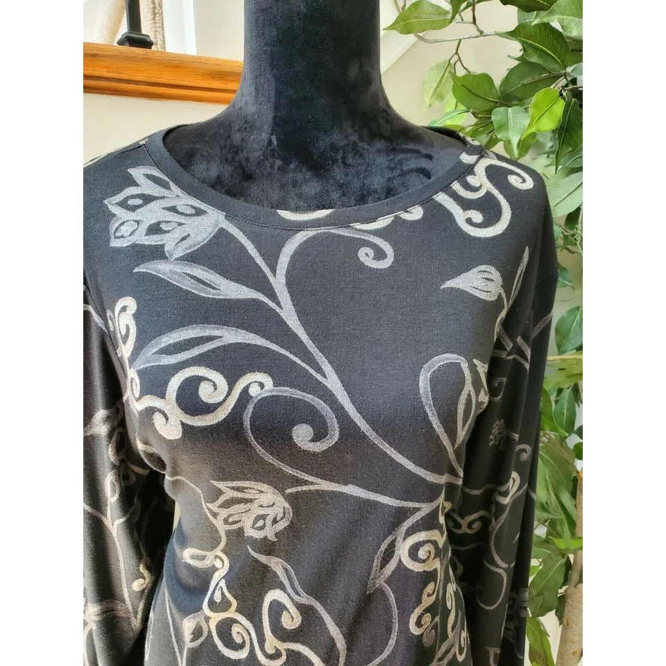 Requirements Women's Black Polyester Long Sleeve Top & Skirt 2 Piece Suit Size L - Image 4 of 4