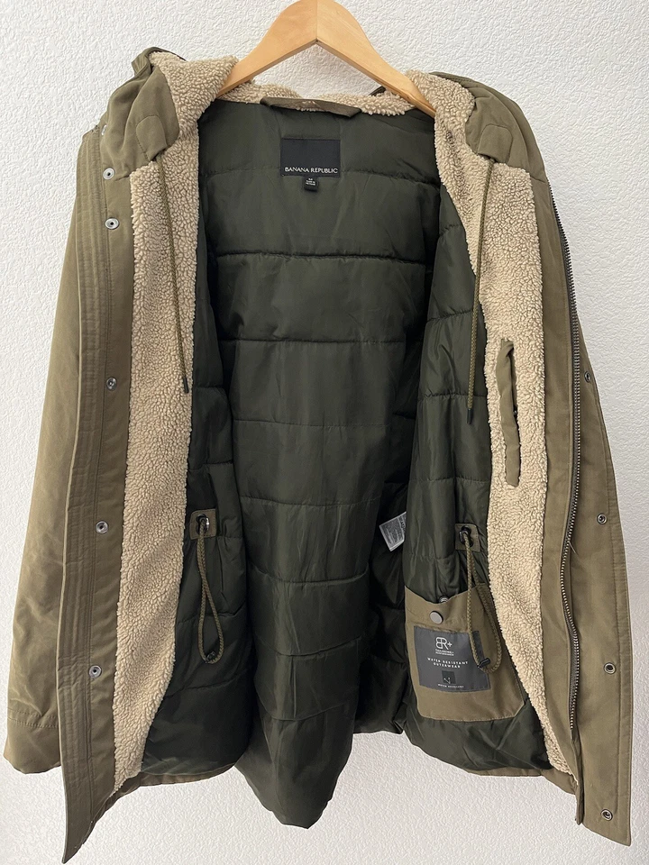 Banana Republic Sherpa Field Jacket Mens M Green Hood Military Safari Insulated - Image 2 of 4
