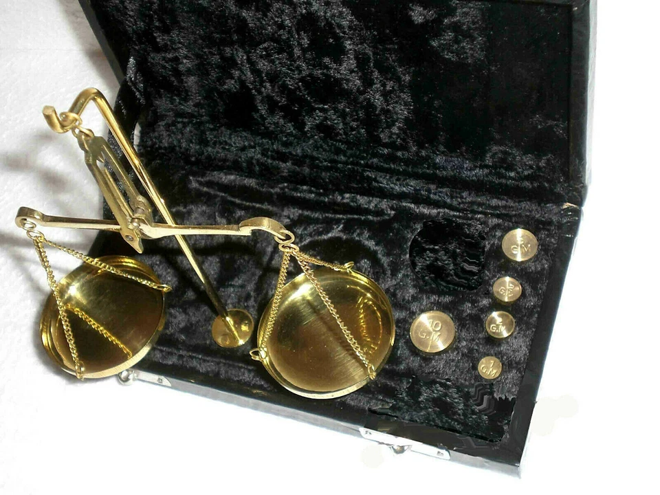 nostalgische Apothekerwaage Goldwaage Waage mit 5 Gewichte von 1g - 10g - Bild 3 von 4