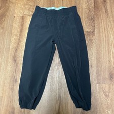 Ivivva Lululemon Girls Black Cropped Stretch Nylon Jogger Pants Size 12 Pockets
