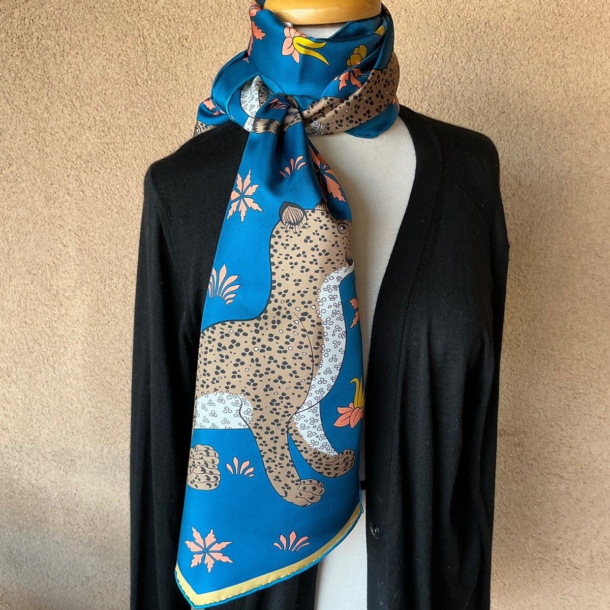 Hermes Silk Scarf 70” Stole LES LEOPARDS by Christiane Vauzelle